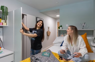 Bronze En Suite, The Refinery, Bingley Street, University Of Leeds, Leeds - Image 2